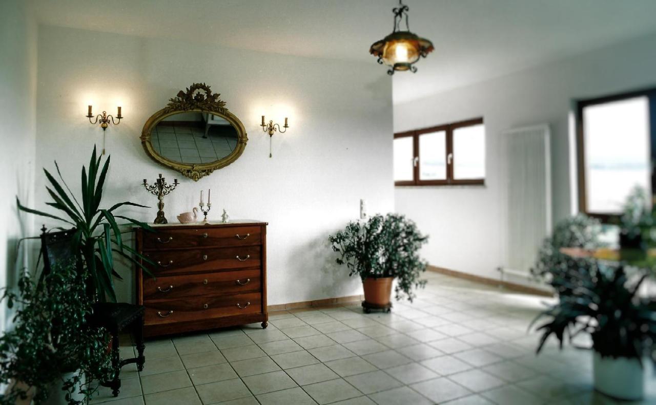 Gaestehaus Zum Goldberg Dorsheim Bagian luar foto